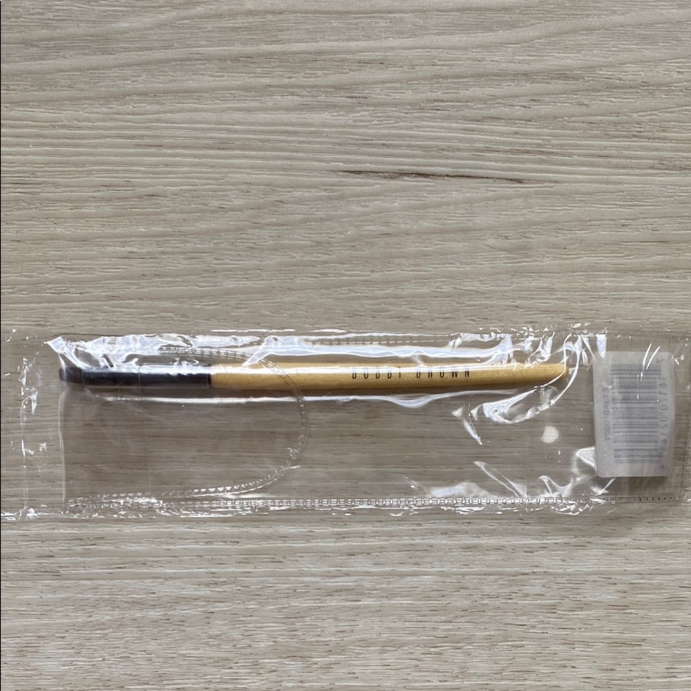 Bobbi Brown Brush with Tan Handle